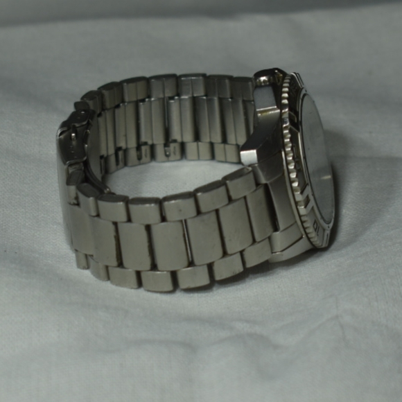 Roots Watch - Picture 3 of 7